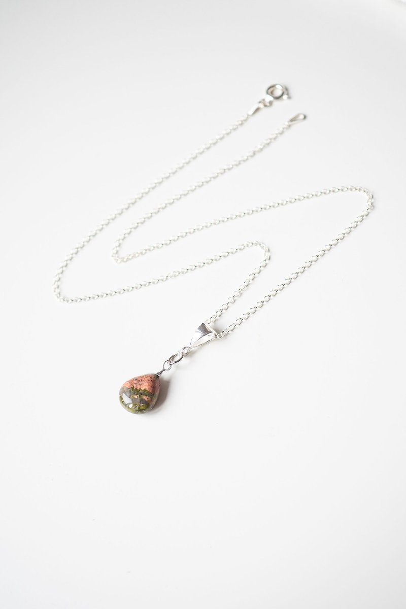 Unakite Teardrop Necklace, 925 silver, Leo Gemstone, Virgo crystal, Scorpio gift - สร้อยคอ - เครื่องเพชรพลอย สีเขียว
