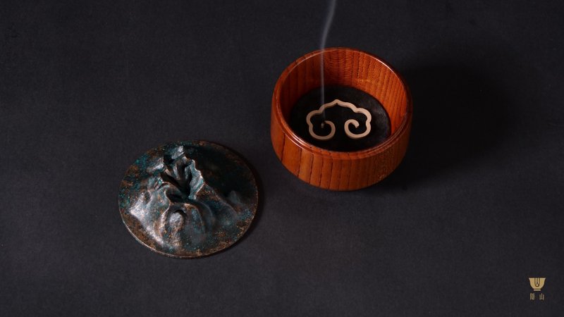 [Ling III] Incense Burner | Hidden Mountain | Boshan Stove | Incense Stick| Coiled Incense | Japanese Beech | Bronze - น้ำหอม - ทองแดงทองเหลือง สีเขียว