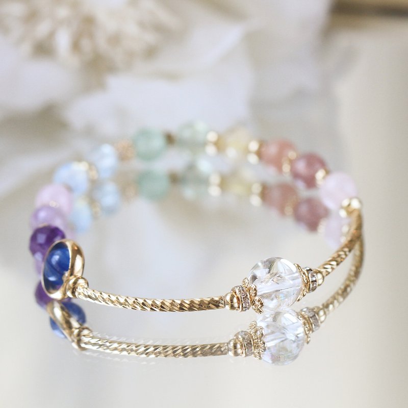 A curved rainbow. Amethyst Aquamarine Strawberry Crystal All-round Positive Energy Seven Chakra Crystal Bracelet - สร้อยข้อมือ - คริสตัล หลากหลายสี
