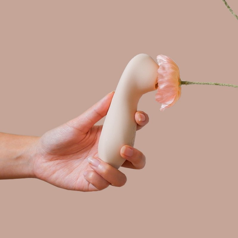 ASTORIS. RANA l Advanced late night enjoyment l Suction + percussion vibrating massage stick - Adult Products - Silicone 