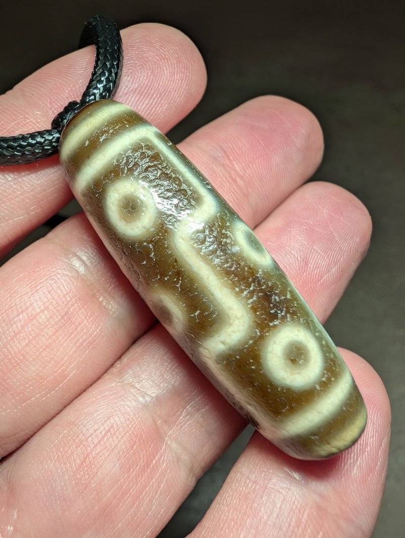 9つの目Dziビーズペンダントネックレス本物のヴィンテージ瑪瑙の種類の幸運チベットのお守りお守り幸運を引き寄せる - ネックレス - 宝石 ブラウン