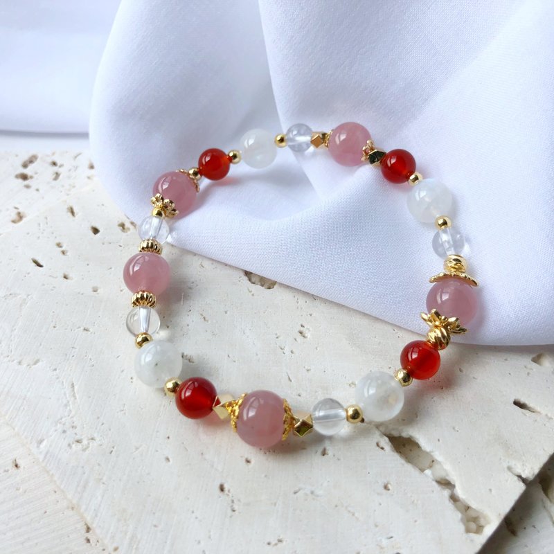 [Crystal Bracelet] Charming and good-looking//Red Agate/Moonstone/White Quartz/Rose Quartz - Bracelets - Crystal 