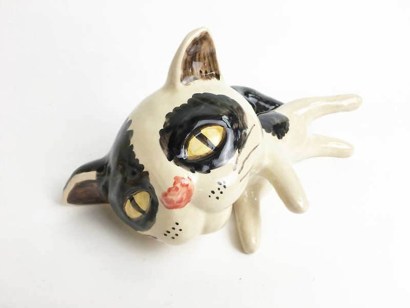 Nice Little Clay three-dimensional hand-decorated decorations _ large lazy cat 0502-02 - Items for Display - Pottery Multicolor