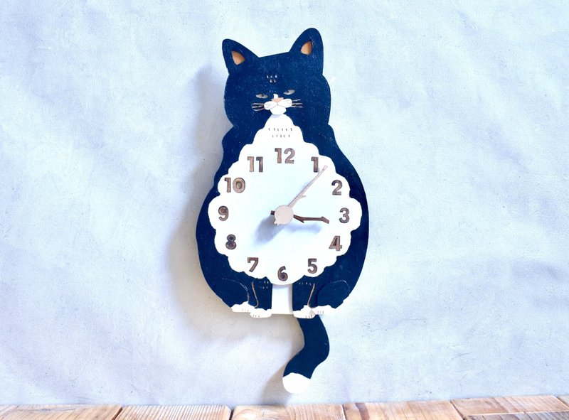 短毛黑白貓造型木製掛鐘 / 擺鐘 - 時鐘/鬧鐘 - 木頭 黑色