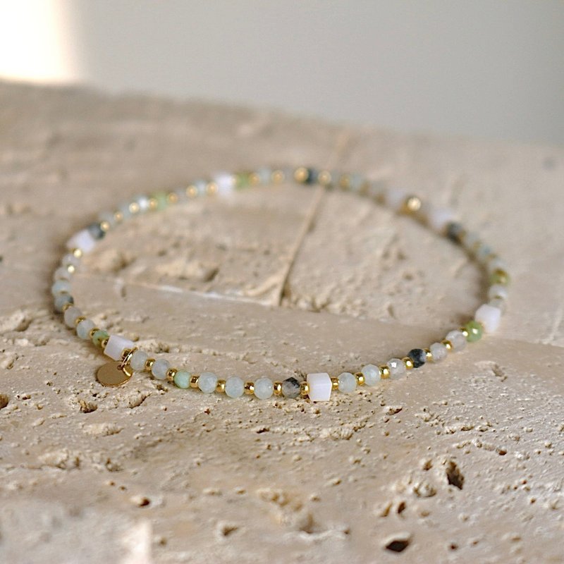 August Birthstone Peridot Bracelet Natural Stone - Good News - - สร้อยข้อมือ - เครื่องประดับพลอย สีเขียว