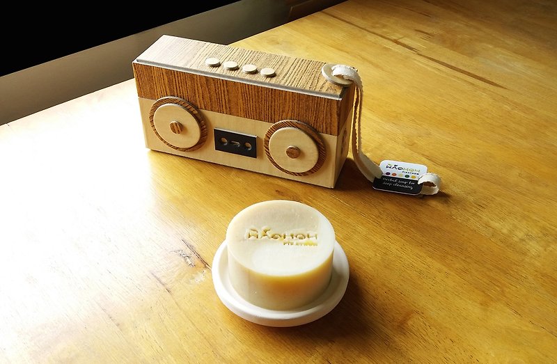 Gift set soap - Portable retro radio - Cream+Brown 2 - Soap - Paper 