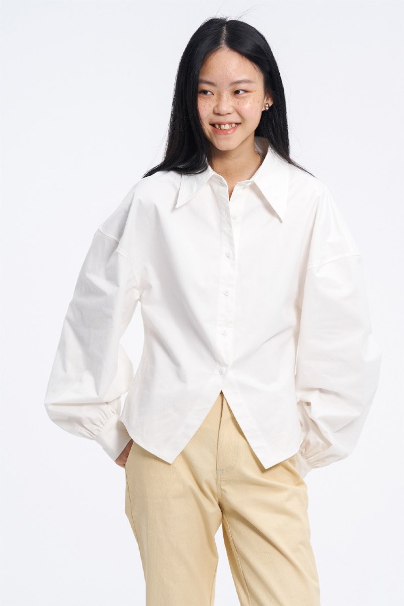 VIEW 白色大袖開衩襯衫 - 女襯衫 - 棉．麻 白色