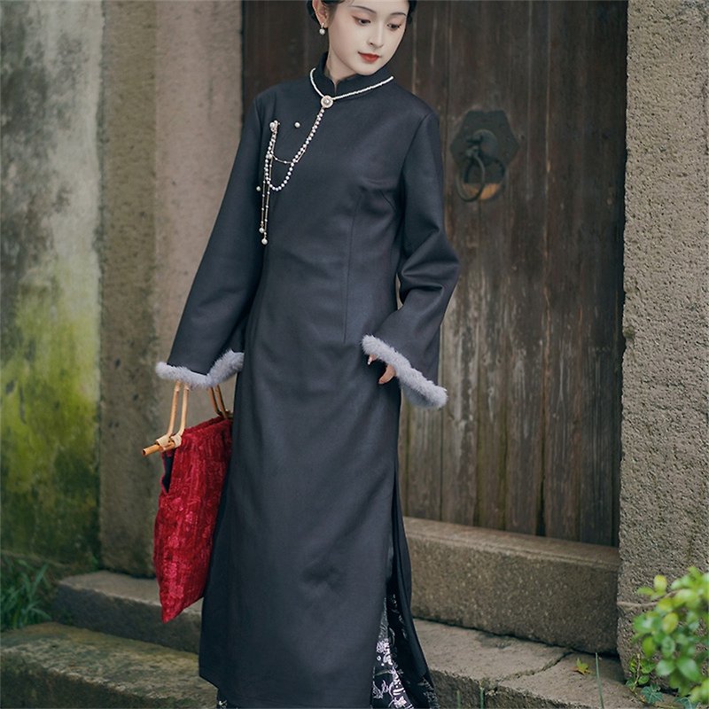 Changge black improved cheongsam long-sleeved autumn and winter new Chinese dress temperament high-end girl dress - กี่เพ้า - เส้นใยสังเคราะห์ สีดำ