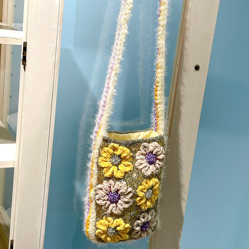 【flower pochette】yellow - กระเป๋าแมสเซนเจอร์ - ไฟเบอร์อื่นๆ สีเหลือง