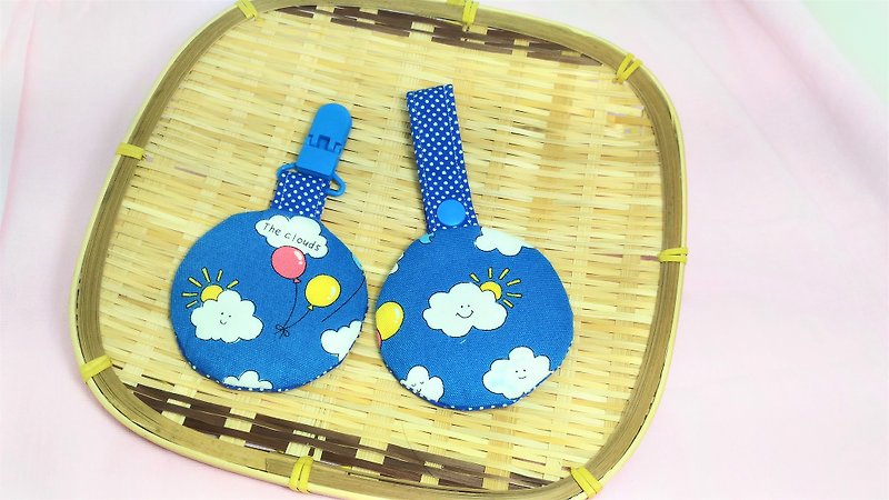 Balloon clouds (dark blue) / Baby circular peace symbol bags. Fukubukuro poem checked bags. Exclusive edges (circular) parts. Bag ornaments - Bibs - Cotton & Hemp Blue