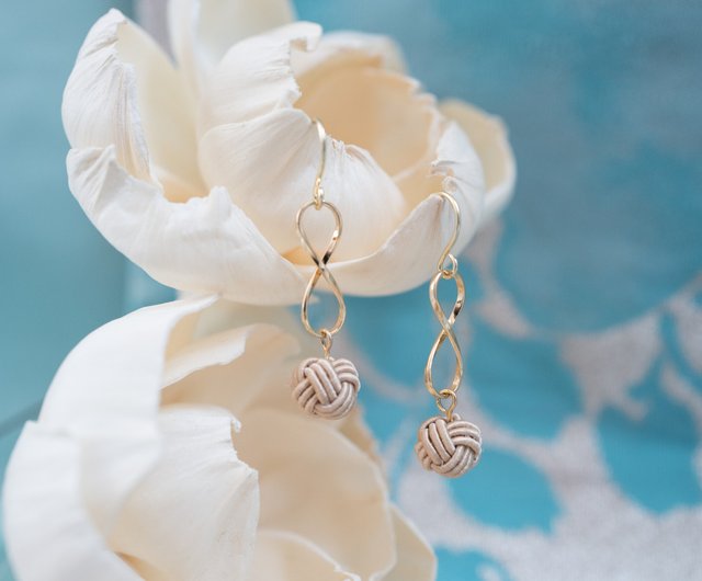 ゴールドインフィニティ8水引ピアス/フック/イヤリングクリップ