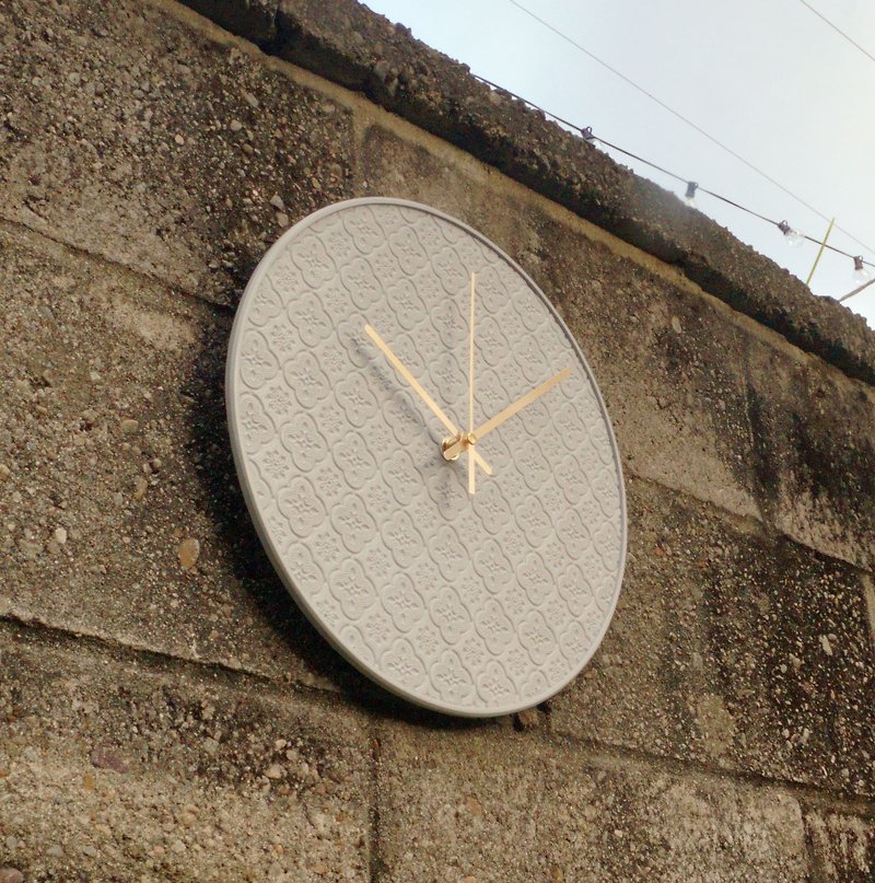 ベゴニアフラワーセメント時計 | 質感をユニークにする - よりレトロなスタイル (セメントグレーモデル) - 時計 - コンクリート グレー
