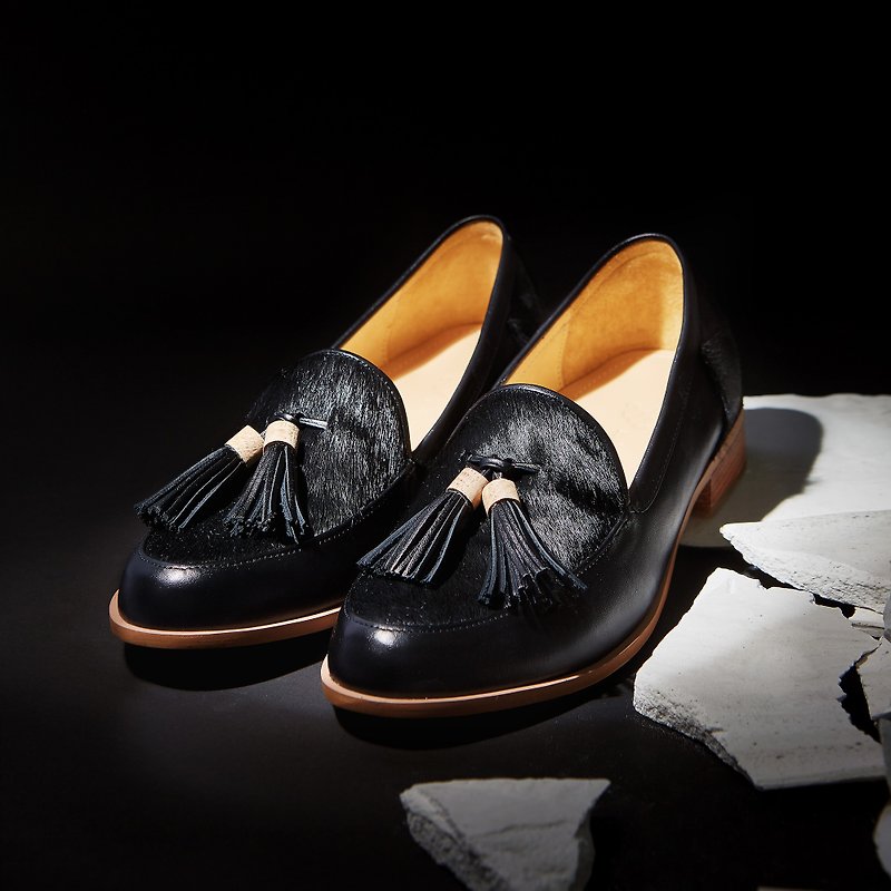 BLACK-FIR Loafers - รองเท้าลำลองผู้หญิง - หนังแท้ สีดำ