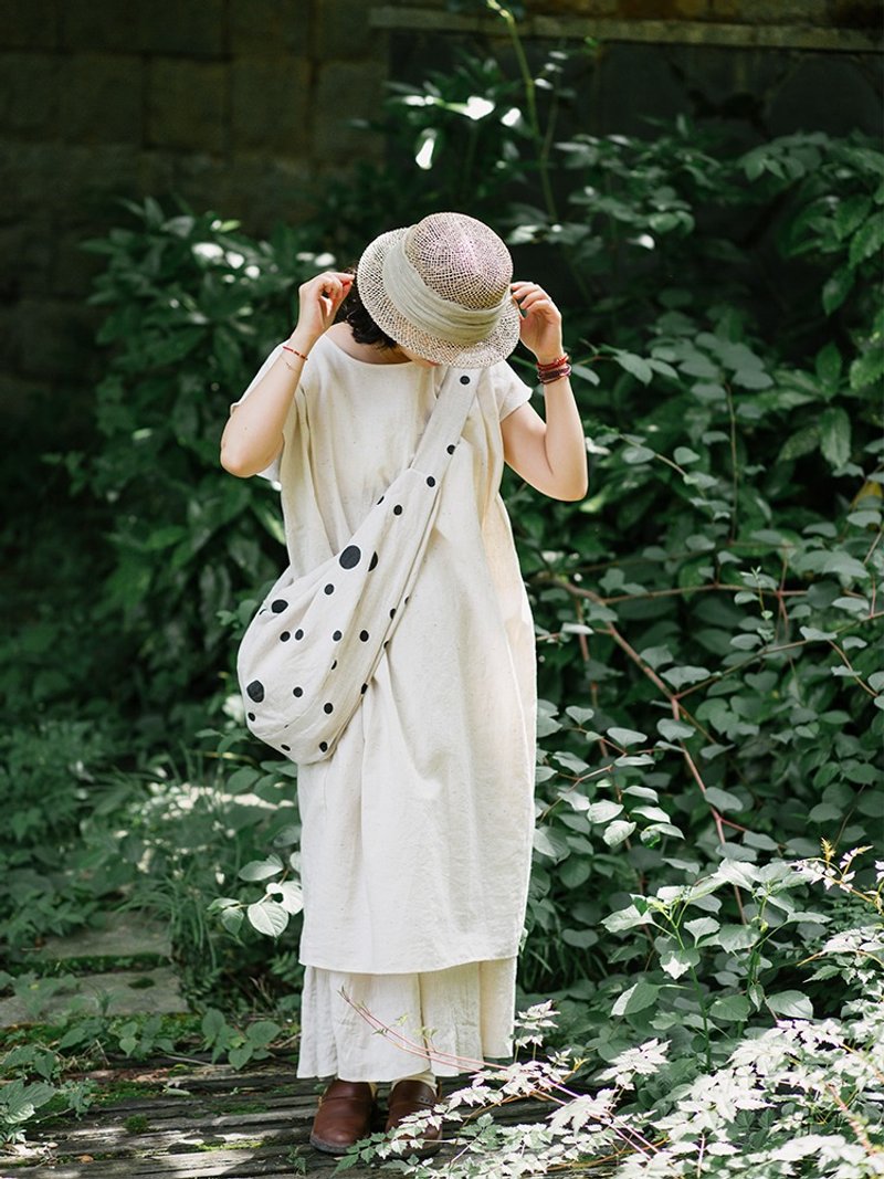 paleMoon | Summer style black and white polka dot linen dumpling bag women's messenger bag shoulder bag 2024 new - Messenger Bags & Sling Bags - Cotton & Hemp 