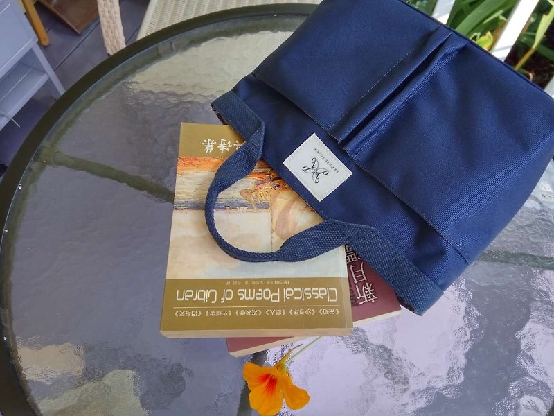 【FUGUE Origin】 Winter Tour Small Bag - Canvas Bag -  Smart Inside Bag Organizer - กระเป๋าถือ - วัสดุกันนำ้ สีน้ำเงิน