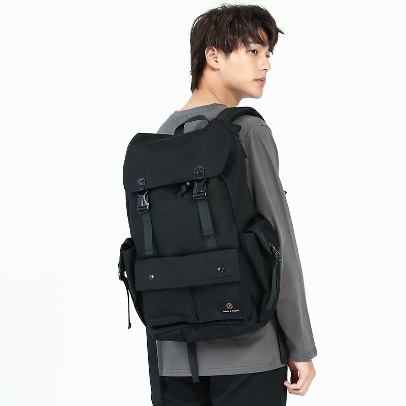 Hong Kong Brand Casual Sports Bag Large Slot Backpack Computer Bag Predator - Black - กระเป๋าเป้สะพายหลัง - วัสดุอื่นๆ สีดำ
