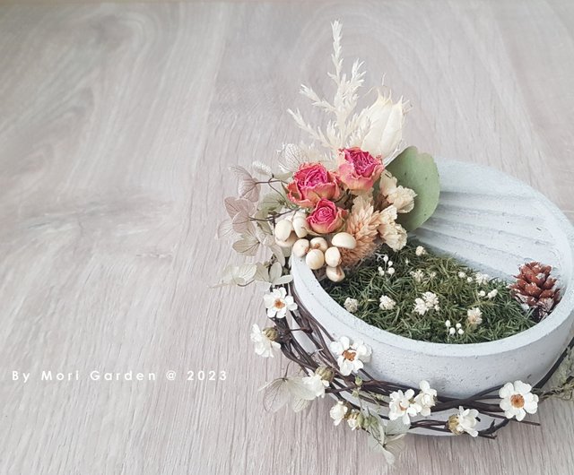 シンセリティ　シャドウボックス　薔薇の花にアップルパイ　アンティークグリーン シンガポールにお花が降り注ぐ最新スポットがお目見え♡ | GENIC