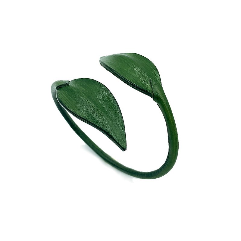 Leaf bangle, leather Bracelet, leather jewelry, gift for her, present for mom - สร้อยข้อมือ - หนังแท้ สีเขียว