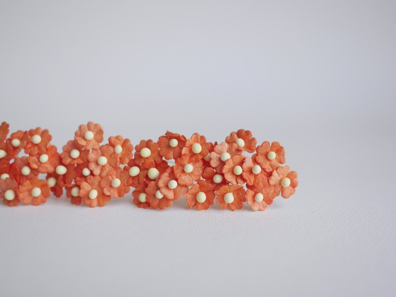 paper flower, supplies, 100 pcs. Canadian anemone, size 1.5 cm., orange color - 其他 - 紙 橘色
