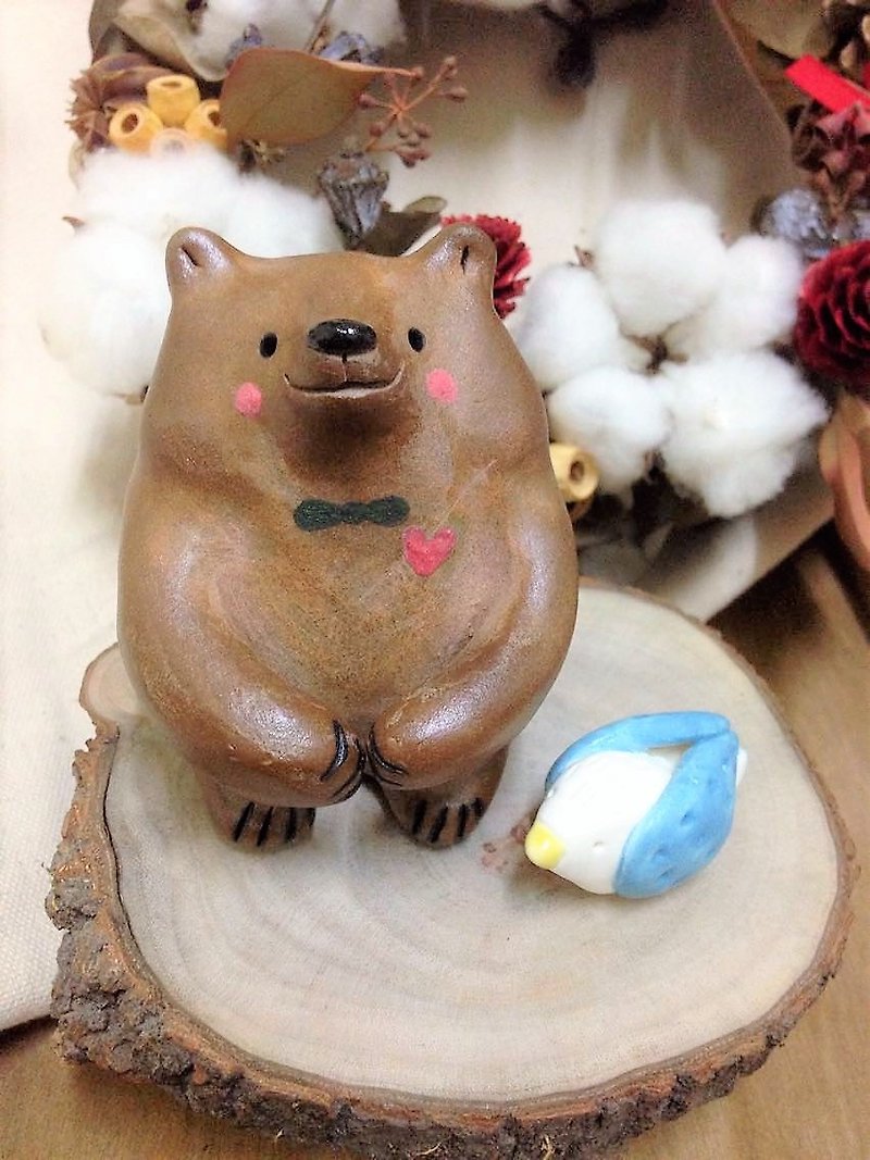Love Bear Festival Series - Ostrich and Caramel Bear - Pottery & Ceramics - Pottery Multicolor