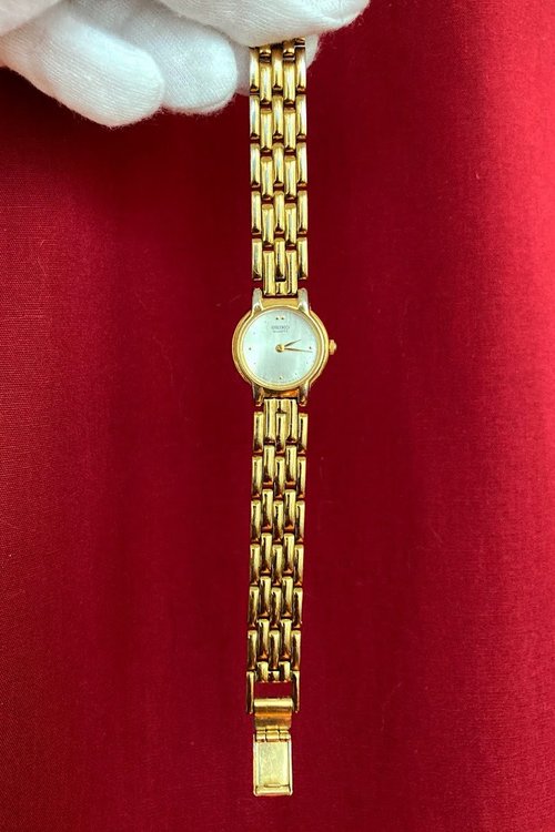 SEIKO Gold Round Mother Of Pearl Dial Mini Gold Round