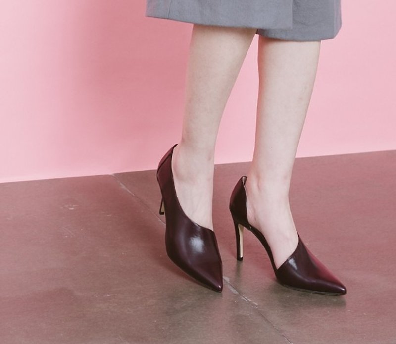 S-shaped incision retro leather fine high-heeled purple - รองเท้าส้นสูง - หนังแท้ สีม่วง