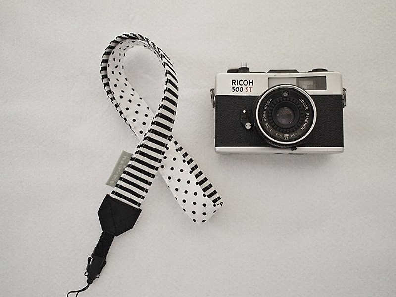 hairmo. Black and white stitching double single hole camera strap (single hole 90) - Cameras - Cotton & Hemp Black