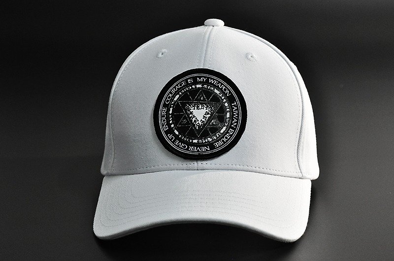Hexagon magic symbols white old hat - Hats & Caps - Cotton & Hemp 