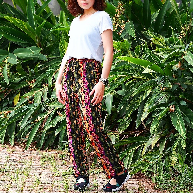 Calf Village vintage retro super light and comfortable all-match trousers {the flowers on the moss are more beautiful} - Women's Pants - Polyester Multicolor