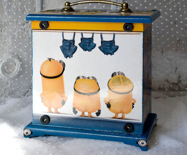 Visit Minions - Minions Shop and Tearoom