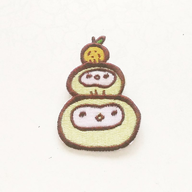 Mirror rice cake Embroidered Patches - Badges & Pins - Thread Gold