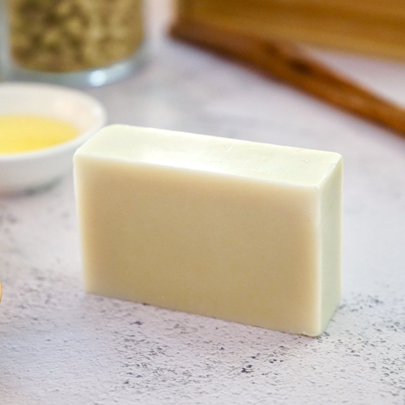 【 青手作 】艾草皂 苦茶芝麻皂 | 沐浴洗髮 清爽保濕 - 肥皂/手工皂 - 其他材質 