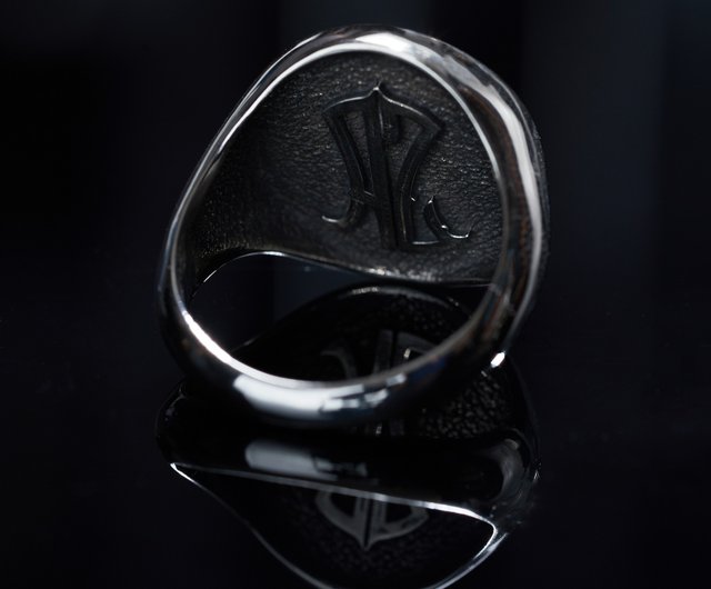 Louis Vuitton LOUIS VUITTON signet ring M62488 men's silver color monogram