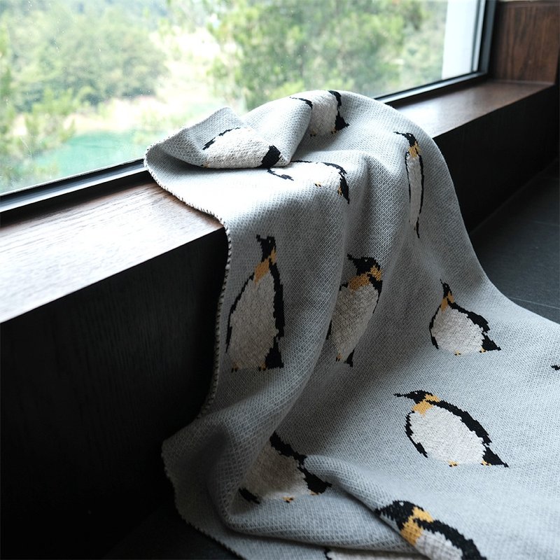 Penguin Cotton Throw Blanket Sofa Blanket Air Conditioner Quilt Infant Children's Blanket - Blankets & Throws - Cotton & Hemp Gray