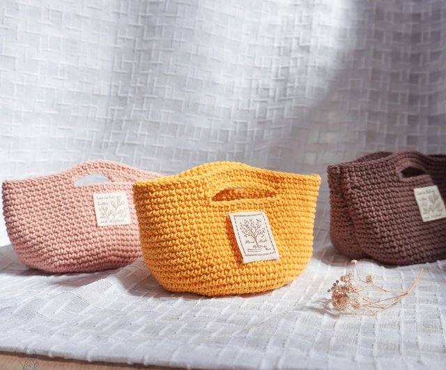 Handmade knitting Cotton handbag mobile phone bag dumpling bag