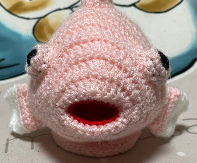 ハンドメイド　編みぐるみ　置物　インテリア　かぎ針編み　海の生き物 かぎ針編み海洋生物可愛い過ぎる風船魚フウセンウオ編みぐるみ