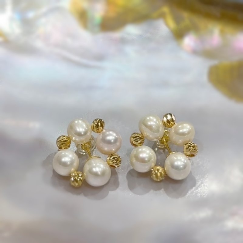 La Primavera Handmade Pearl Studs - Earrings & Clip-ons - Pearl White