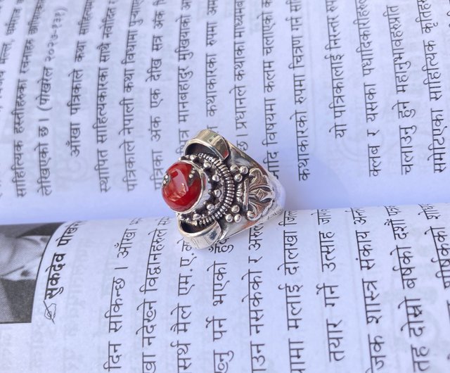 天然赤珊瑚「瓢簞」シルバーリング(自家製)silver彫金 Ｒー03 天然赤珊瑚「瓢簞」シルバーリング(自家製)silver彫金 Rー03