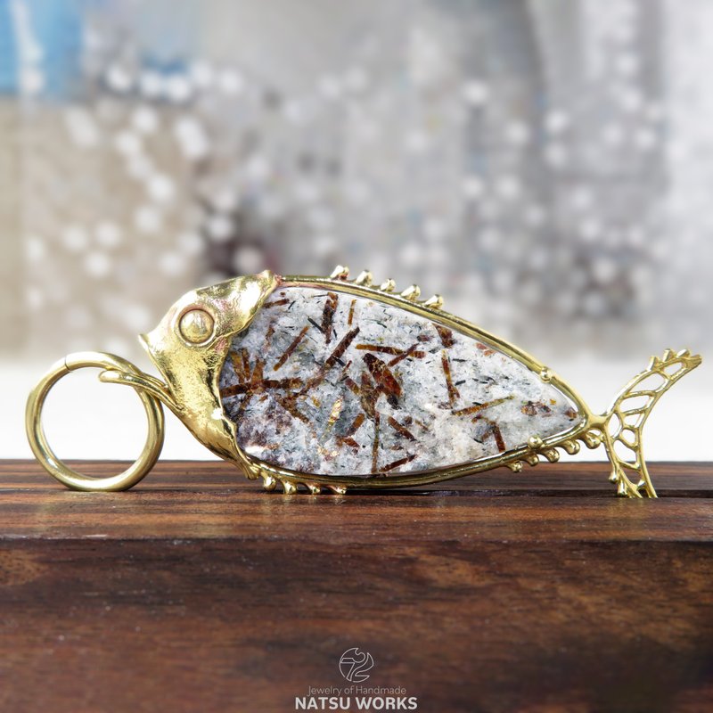 アストロフィライト フィッシュ チャーム / Astrophylite Fish charms - 吊飾/掛飾 - 寶石 金色