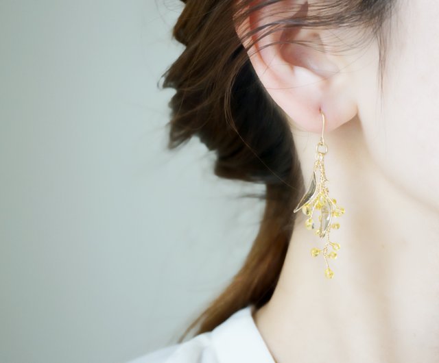揺れるミモザjewelryピアスorイヤリング - Shop artrier Earrings