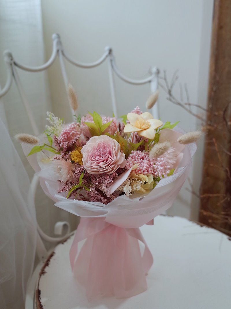 Fashion Yellow Pink Sola Bouquet with Carry Bag/Preserved Flower/Valentine's Day/Gift - Dried Flowers & Bouquets - Plants & Flowers Pink