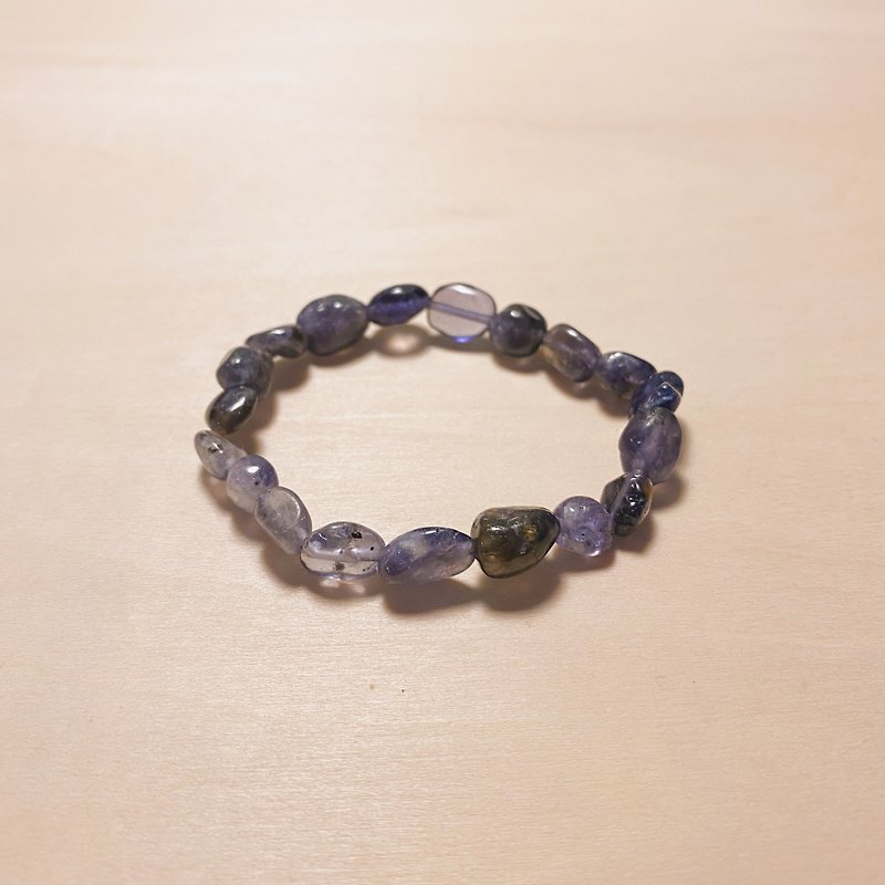 Irregular cordierite bracelet - Bracelets - Crystal Blue