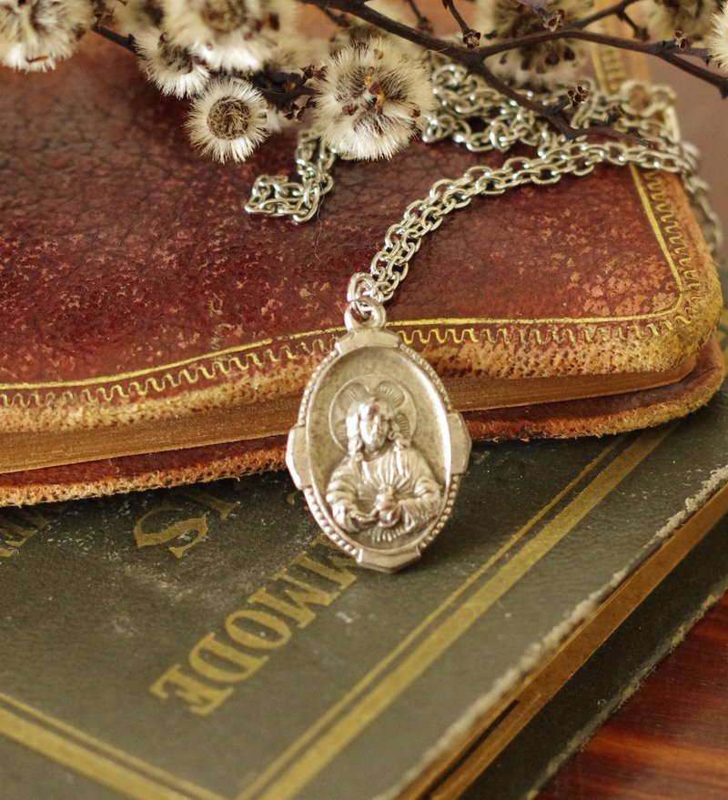 Antique Vintage French Faith Silver Virgin Jesus Cross Necklace N633 - สร้อยคอ - โลหะ สีเงิน