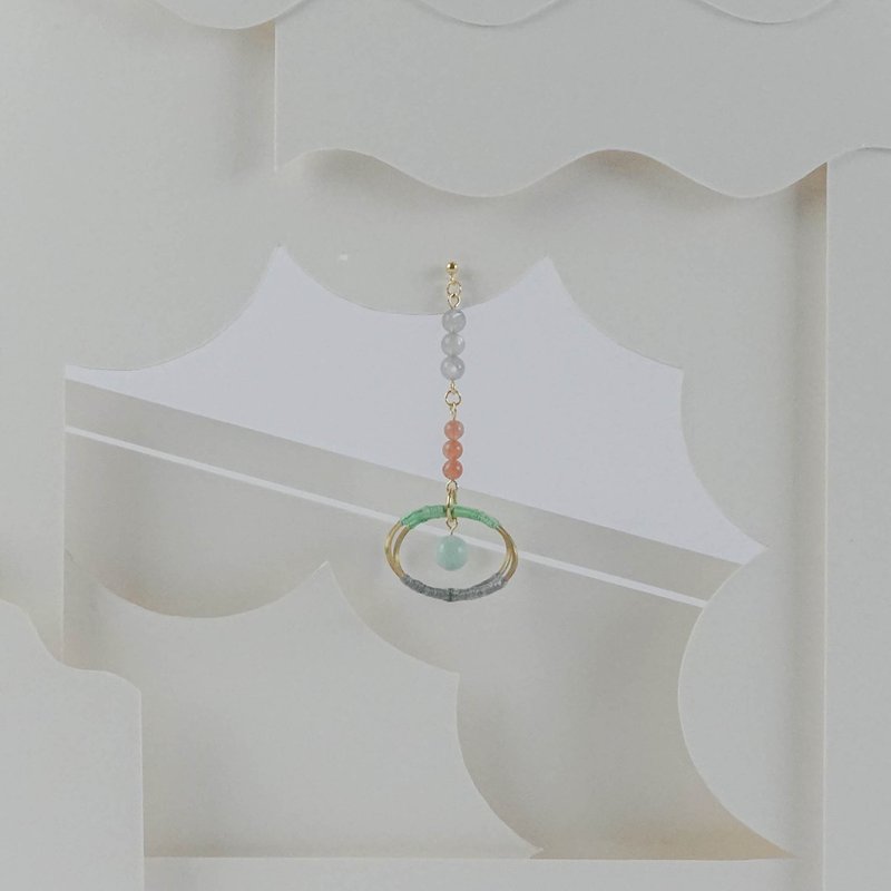 SINGLE earring【 The light 】masaka_no.383 - Earrings & Clip-ons - Copper & Brass Multicolor