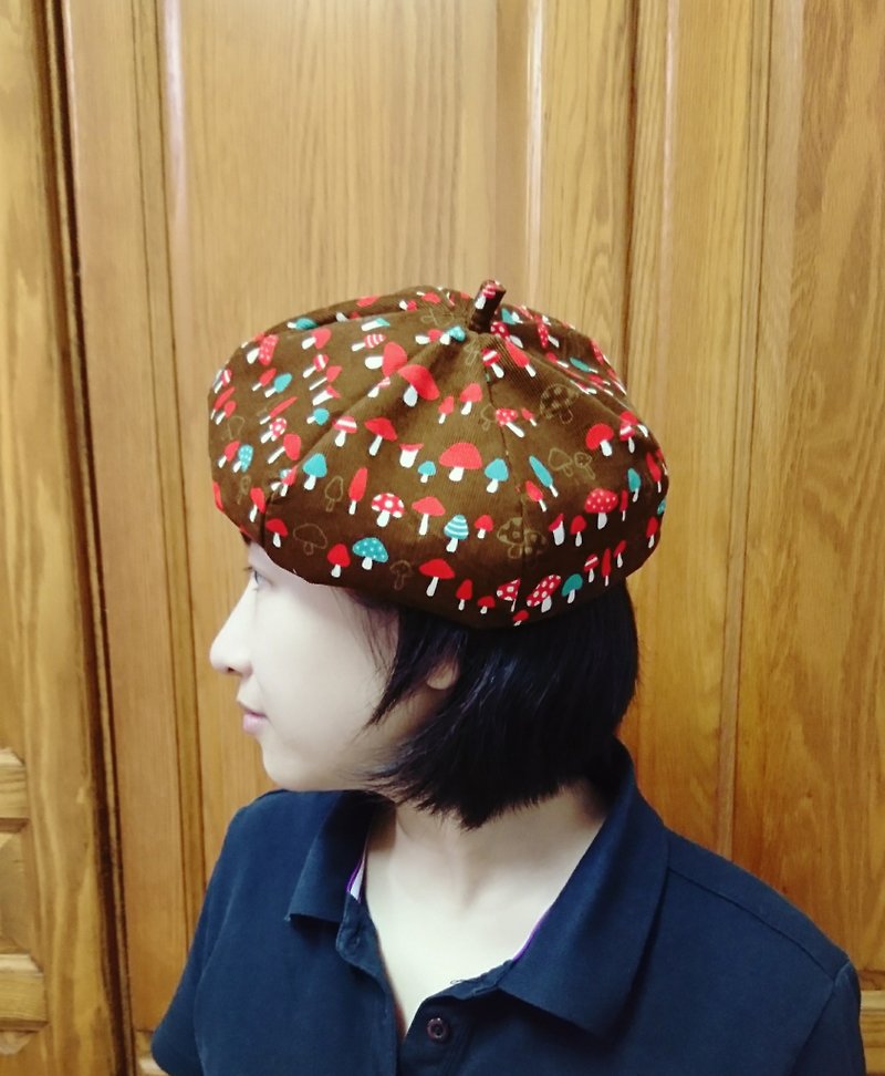 日本進口細絨布蘑菇貝蕾帽/畫家帽 - 帽子 - 棉．麻 咖啡色