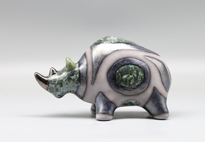 Handmade ceramic sculpture Rhinoceros - Art  rhino figurine - 花瓶/花器 - 黏土 灰色
