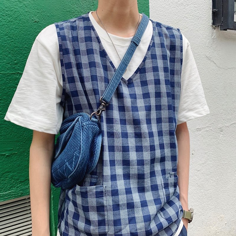 夏季 日系搭配 Indigo藍染格仔背心 藍染馬甲 寬松設計 中性款 - 男背心 - 棉．麻 藍色