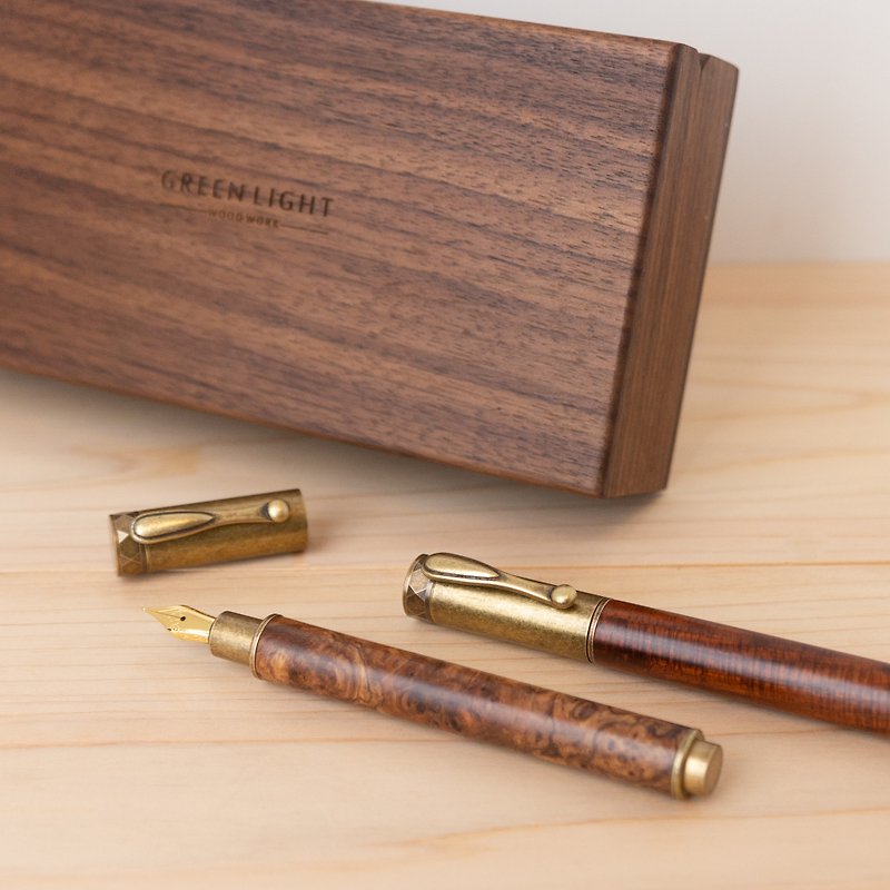 Solid wood fountain pen | Magnetic classic style・Can be laser engraved - ไส้ปากกาโรลเลอร์บอล - ไม้ สีนำ้ตาล