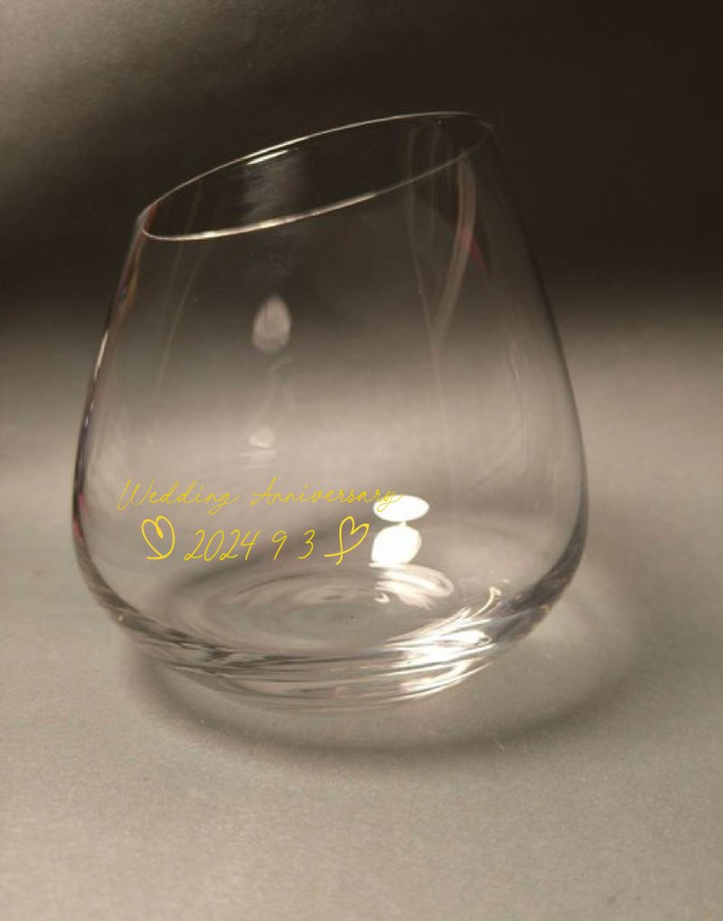 Slanted mouth footless red wine glass with custom engraving and wooden box for industrial and commercial gifts, birthday gifts, commemorative gifts - Cups - Glass Transparent