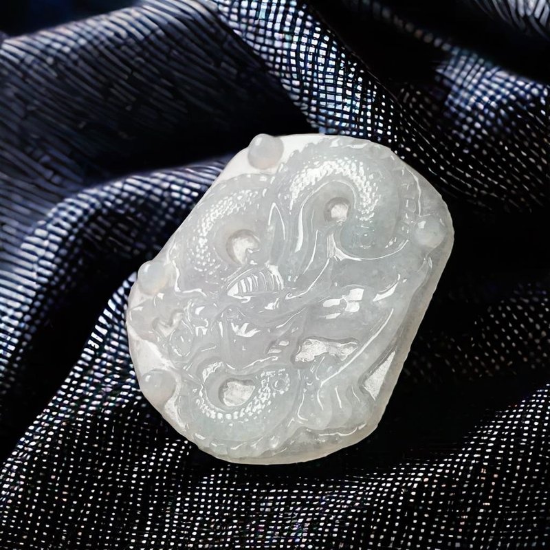 冰種翡翠巧雕龍牌 | 天然緬甸玉翡翠A貨 | 送禮 - 其他 - 玉石 綠色